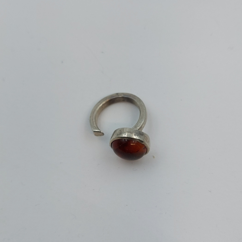 Anello con topazio citrino