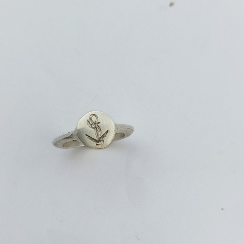 Anello in argento stile chevalier - gioielli del mare