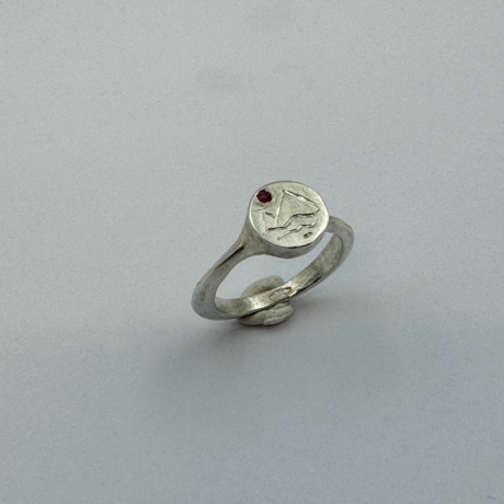 Anello in argento stile chevalier - gioielli del mare